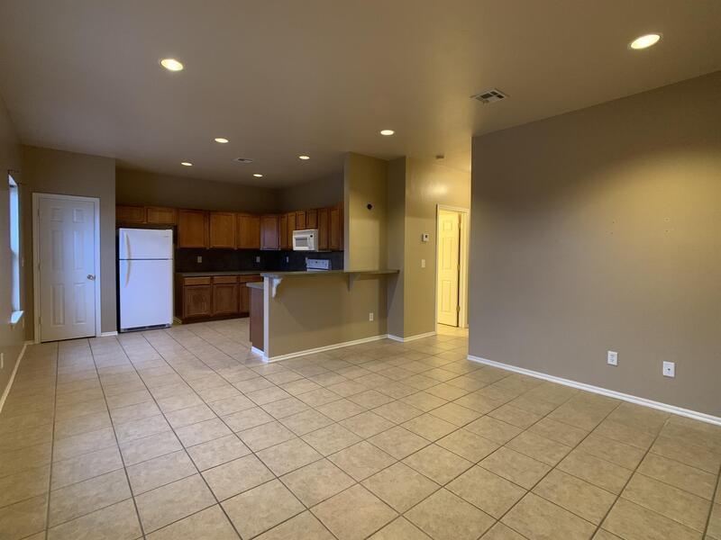 14625 Gilbert St, Choctaw, OK 73020 Condo for Rent in Choctaw, OK