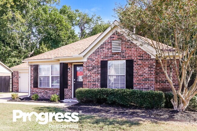 Foto del edificio - 105 Pine Ridge Ln