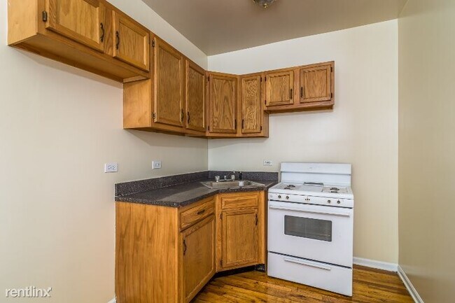Foto del edificio - 7502 S Kingston Ave