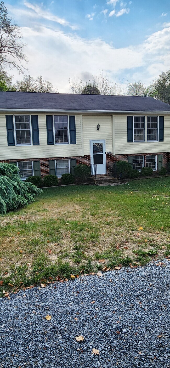 Foto del edificio - 226 Allison Ave