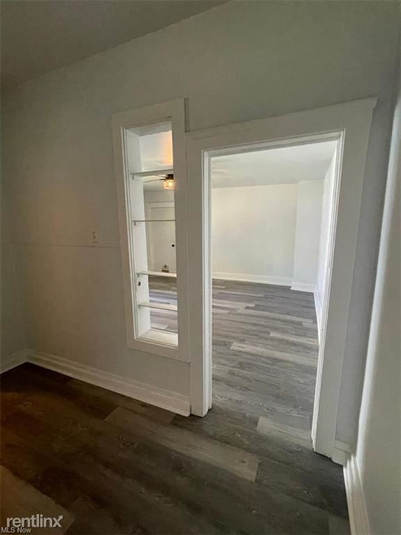 Building Photo - 1 br, 1 bath 4plex - 1234 West 6th Street 2