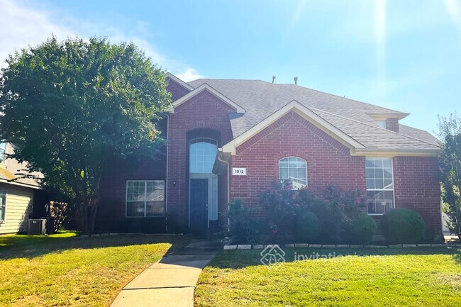 Building Photo - 1012 Tanglewood Dr