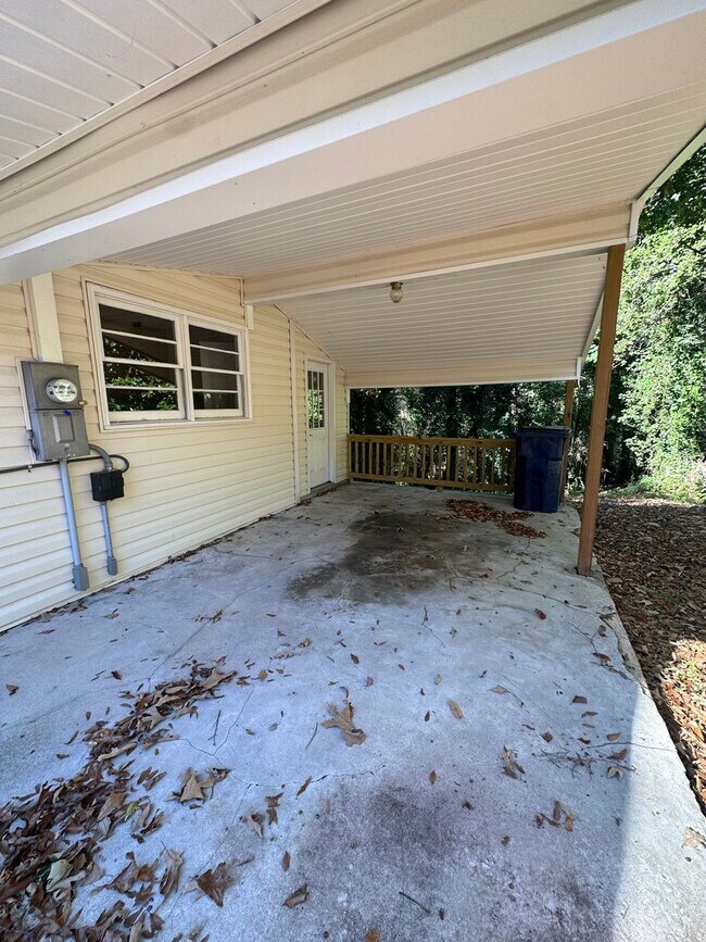 Foto del edificio - 1309 W 22nd St