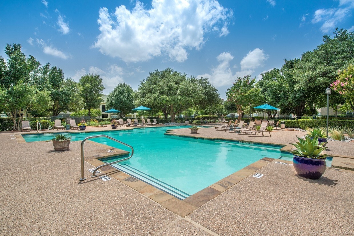 23Hundred At Ridgeview Apartments Plano, TX