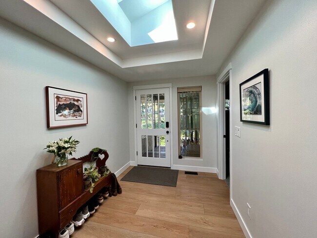 Foto del edificio - A Rare Offering in Bend’s Most Desirable A...