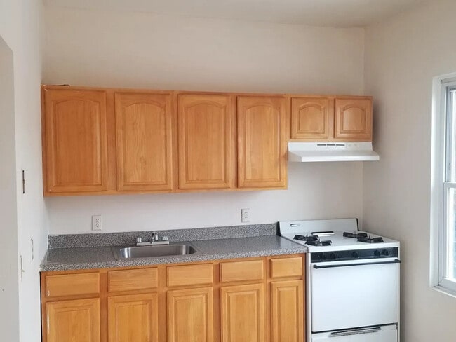 Foto del edificio - 182 Ferry St