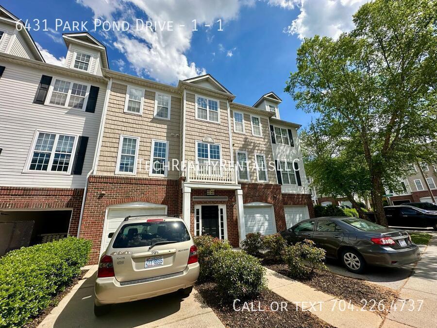 Foto principal - 6431 Park Pond Dr