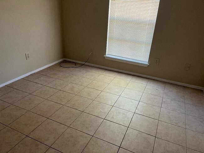 Building Photo - 1407 Fieldstone Dr