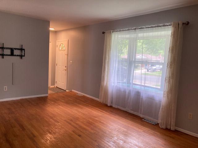 Foto del edificio - 3300 Fernwood Ave