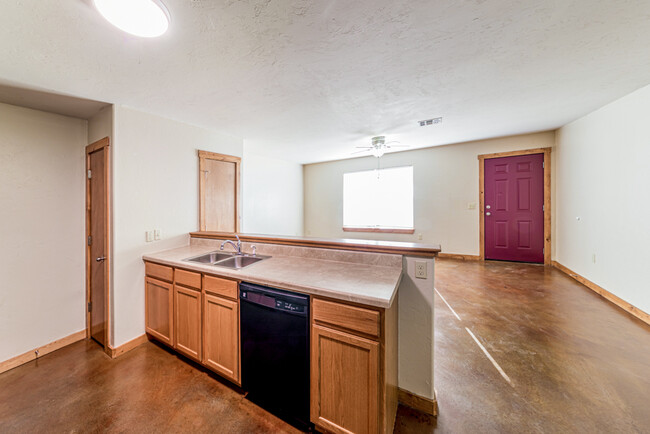 Foto del edificio - 5806 Chuckwagon Ln