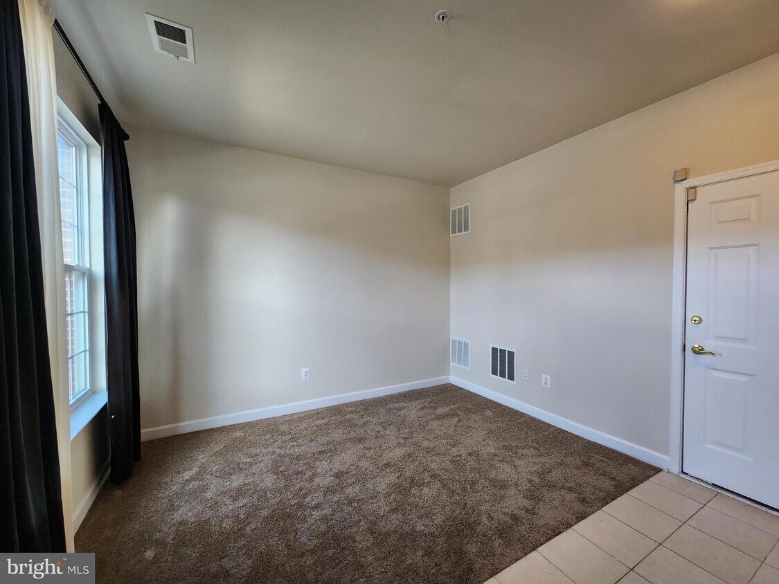 543 Garrett A Blvd, Hyattsville, MD 20785 Townhome Rentals in