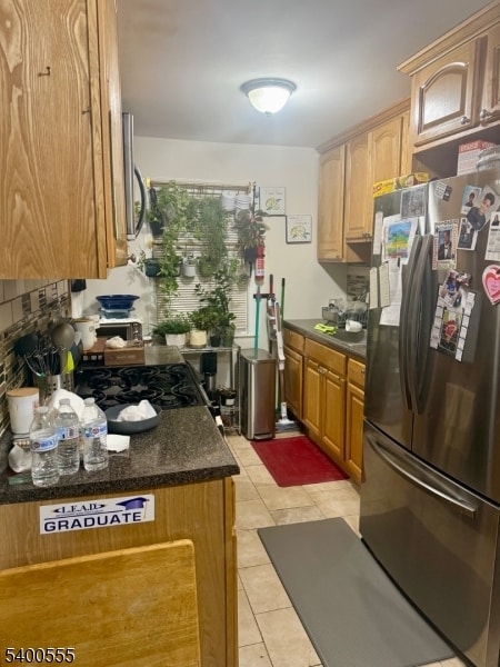 Building Photo - 723 Thomas St