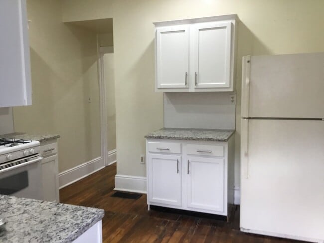 Building Photo - 2 br, 1 bath House - 1939 FULTON ST