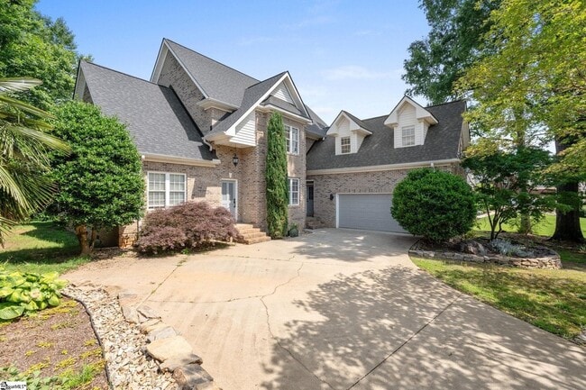 Photo - 403 Mossy Ledge Ln (Simpsonville, SC) House
