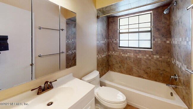 Building Photo - 7364 Colony Cove Ln