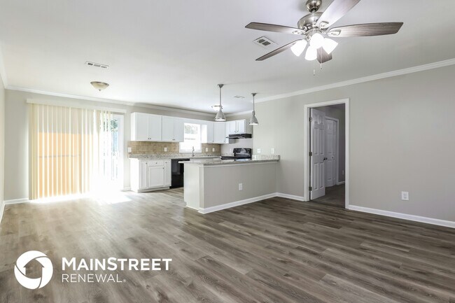 Building Photo - 374 Scott Blvd