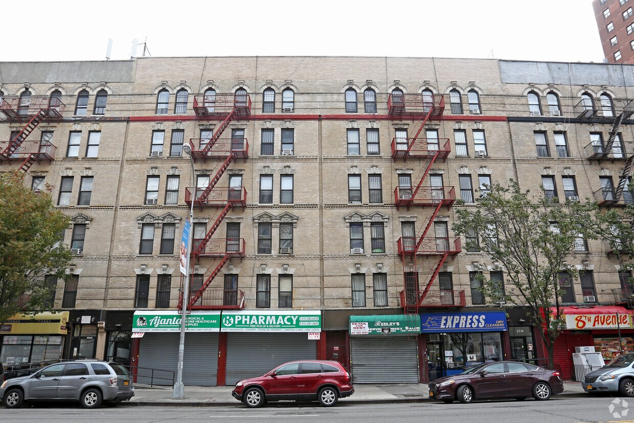 Foto del edificio - 2714 Frederick Douglass Blvd