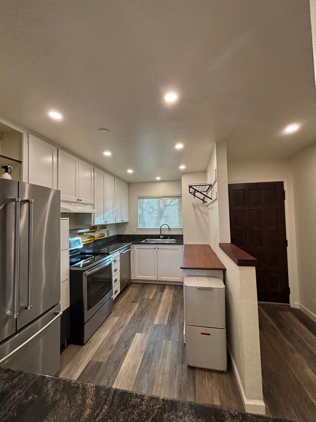 Foto del edificio - Discover Your Next Home - Available for Immediate Occupancy