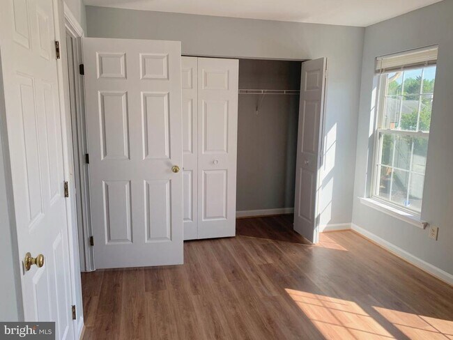 Building Photo - 4336 Sutler Hill Square