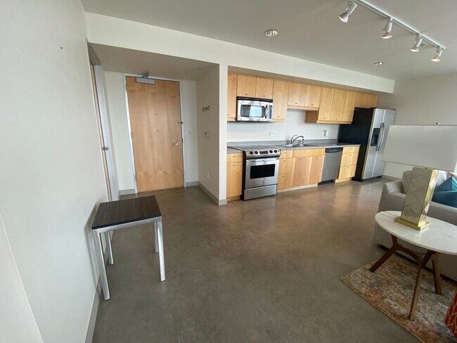 Building Photo - $3,000 | 1 Bedroom, 2 Bathroom Luxury Cond...