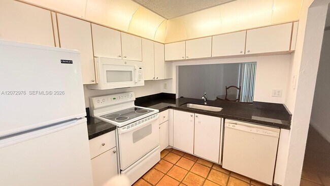 Foto del edificio - 10452 NW 10th St