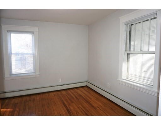 Building Photo - 71 S Quinsigamond Ave