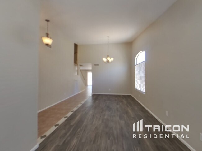 Foto del edificio - 135 W Dexter Way