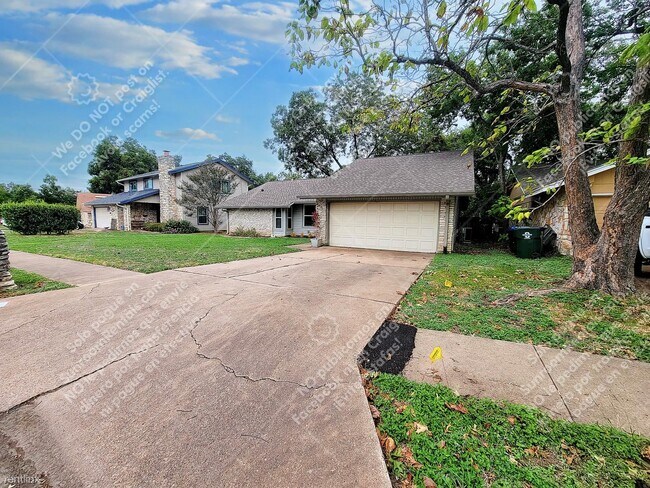 Building Photo - 4 br, 2 bath House - 12107 Scissortail Dr