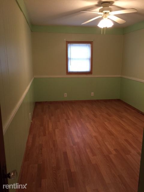 Foto del edificio - 14 Kelley Ave