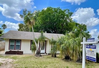 Building Photo - 12504 Forest Hills Dr