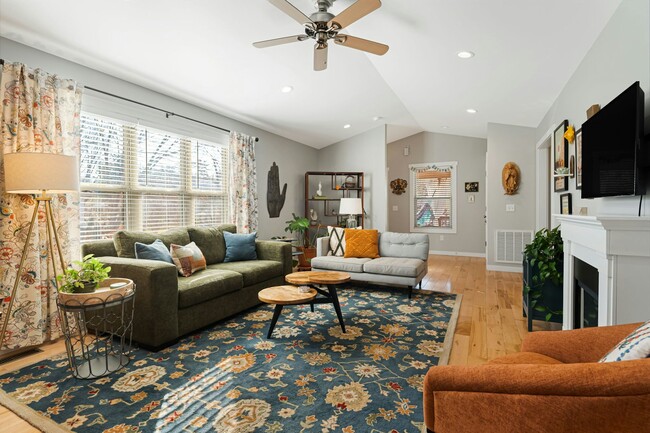 Foto del edificio - 695 Reed St