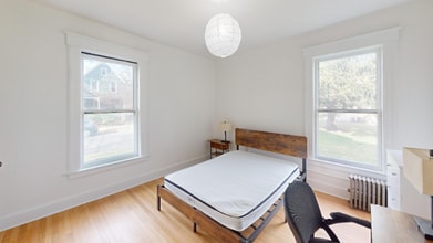 Building Photo - 120 Laurel Ave