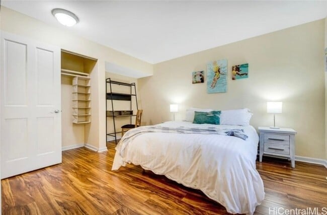 Foto del edificio - 714 16th Ave