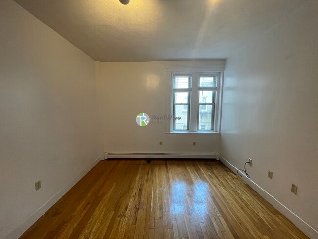 Building Photo - 1677 Commonwealth Ave