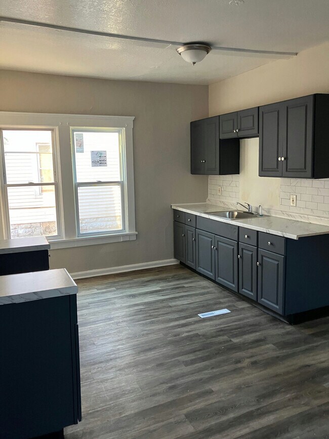 Foto del edificio - 425 E 157th St