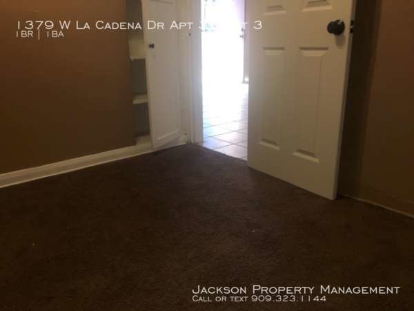 Building Photo - 1379 W La Cadena Dr