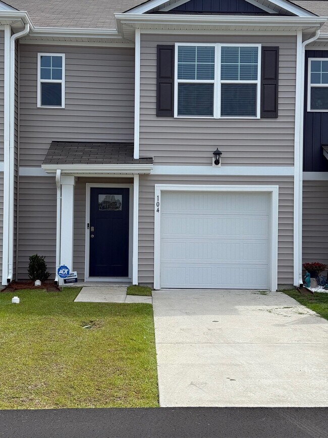 Building Photo - 104 Bayou Loop