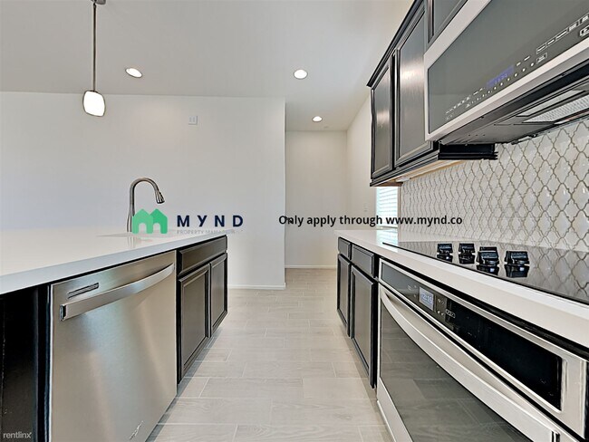 Building Photo - 1250 Abbey Ln