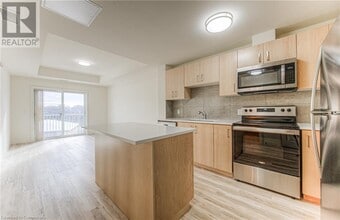 Building Photo - 301 Westmount Rd W