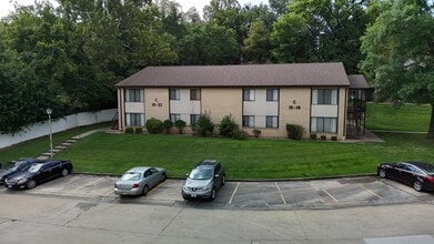 Building Photo - 405 Clayton Dr