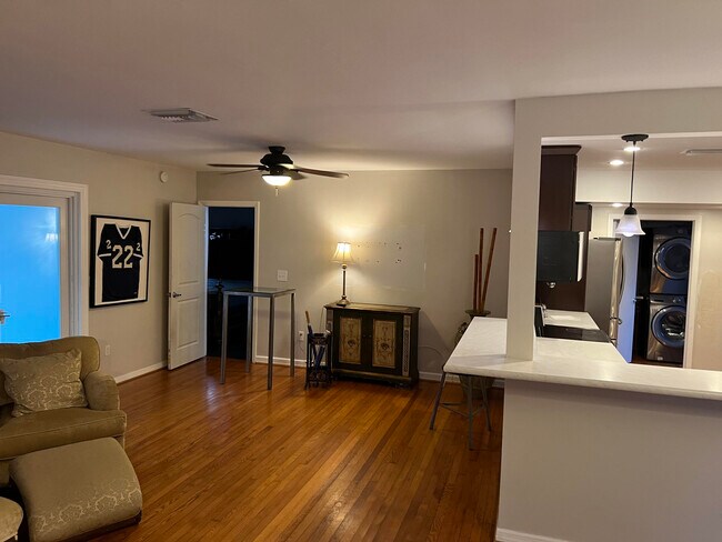 Foto del edificio - 235 30th St