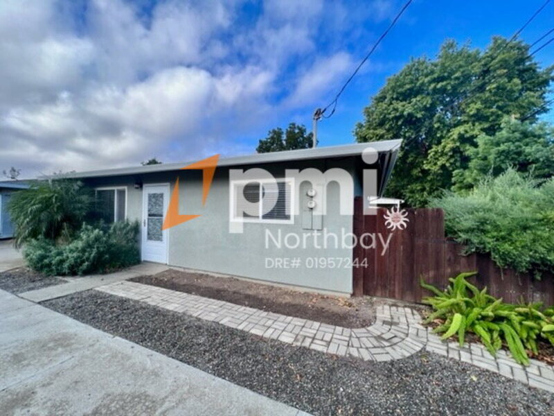 Foto principal - 440 Russell St