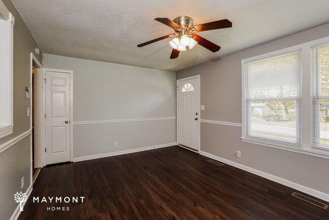 Building Photo - 528 Kellia Dr