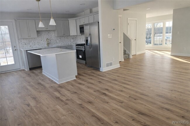 Foto del edificio - 5951 Miller Rd