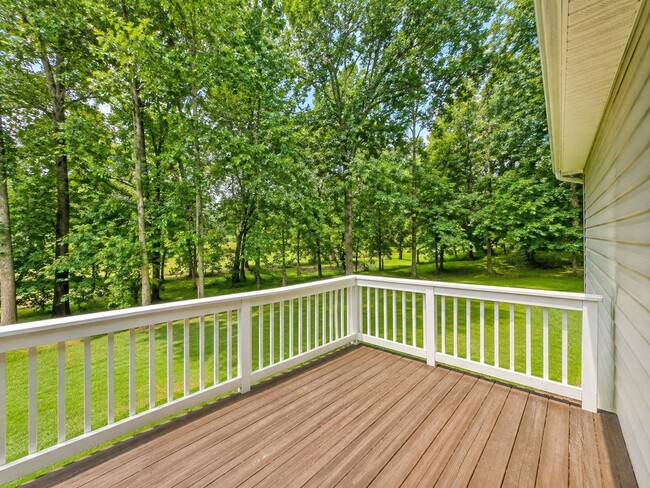 Photo - 802 Golfview Drive House