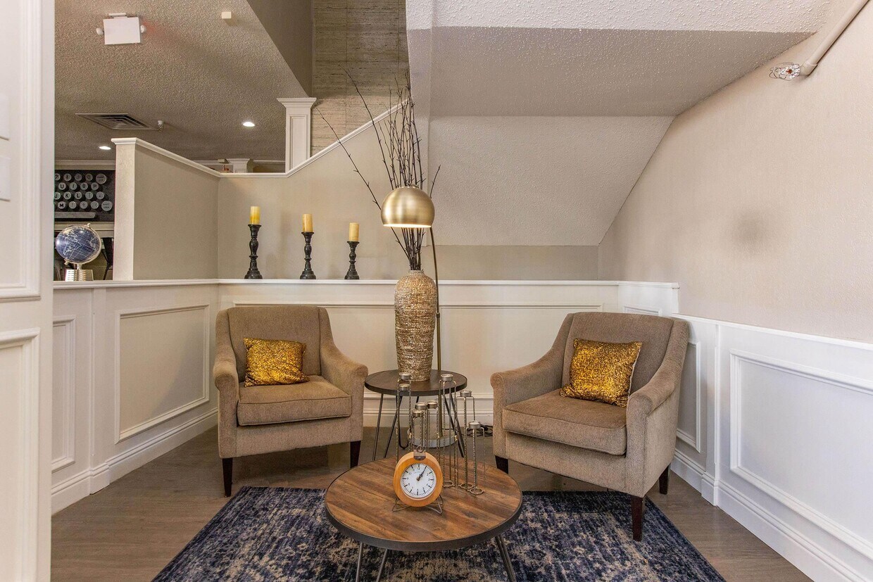 The Que Apartments 2101 Avenue Q Lubbock, TX