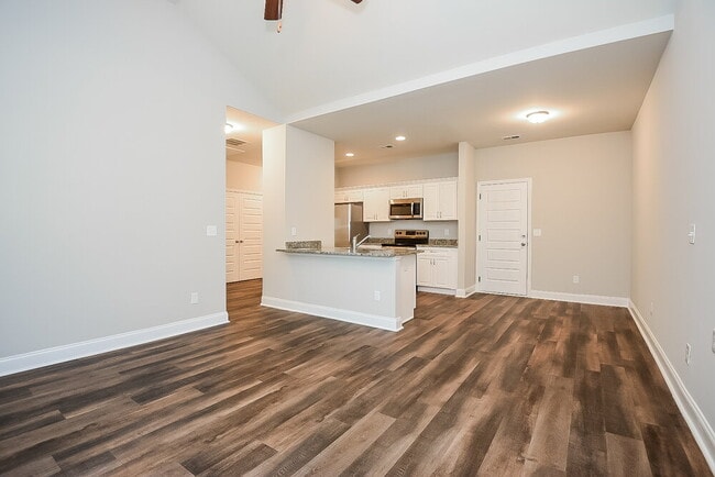 Foto del edificio - 67 Rosemont Ct