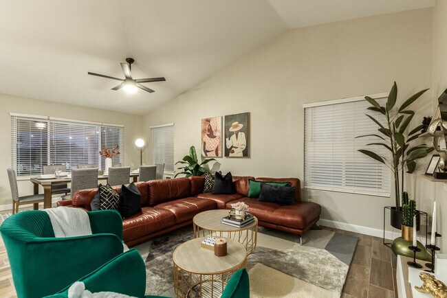 Foto del edificio - 6627 S 19th Pl