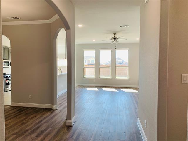 Building Photo - 325 Delaford Dr
