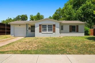 Building Photo - 1005 Belvedere Dr